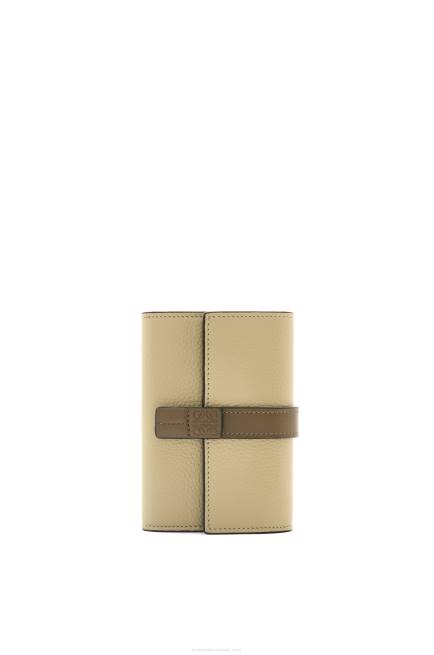 Sage Green/Dark Khaki Green