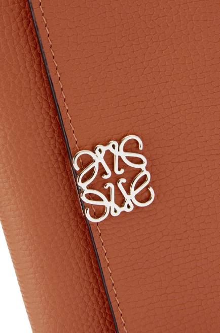 Tan Anagram small vertical wallet in pebble grain calfskin Loewe 84PR1231 Women