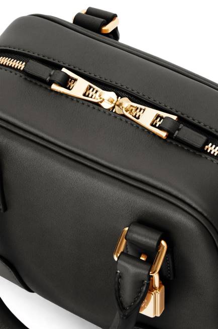 Black Amazona 16 Square bag in nappa calfskin Loewe 84PR140 Women