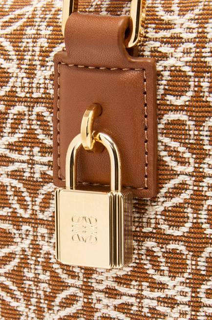 Tan/Pecan Amazona 23 in Anagram jacquard and calfskin Loewe 84PR162 Women