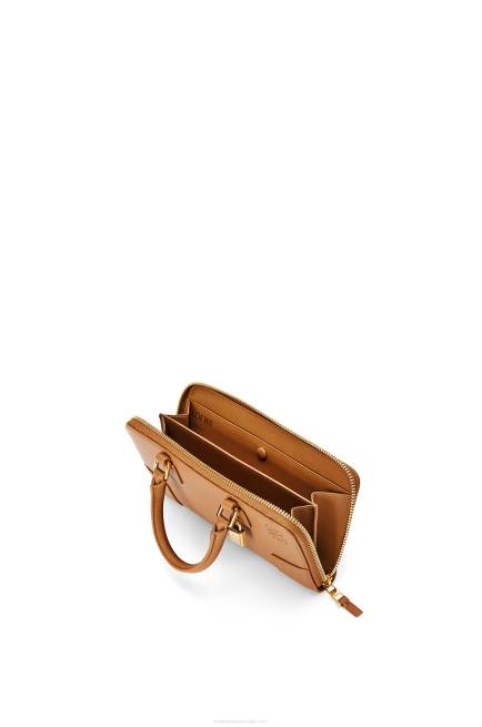 Warm Desert Amazona Pouch in nappa calfskin Loewe 84PR282 Women