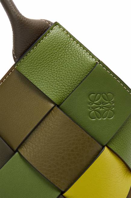 Green Small Surplus Leather Woven basket bag in classic calfskin Loewe 84PR103 Women