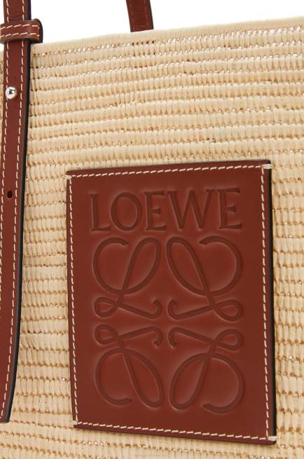 Natural/Pecan Small Square Basket bag in raffia and calfskin Loewe 84PR46 Women
