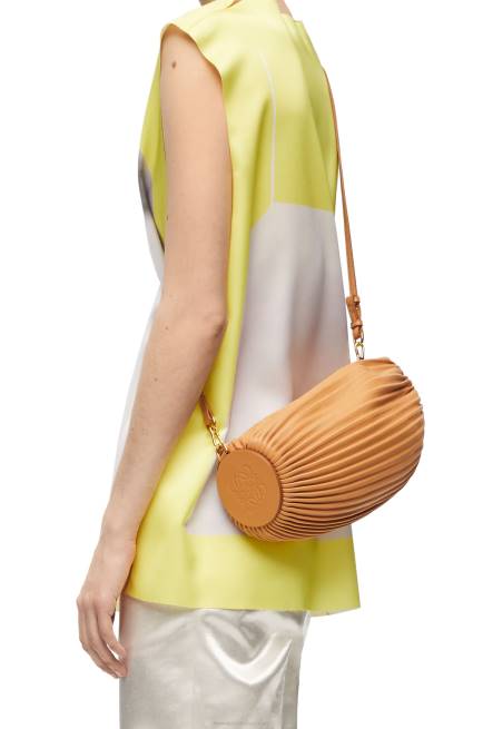 Warm Desert Bracelet Pouch in pleated nappa Loewe 84PR627 Women