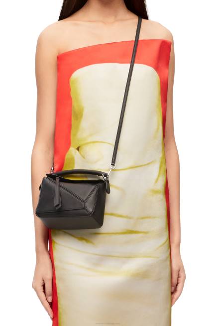 Black Mini Puzzle bag in classic calfskin Loewe 84PR200 Women