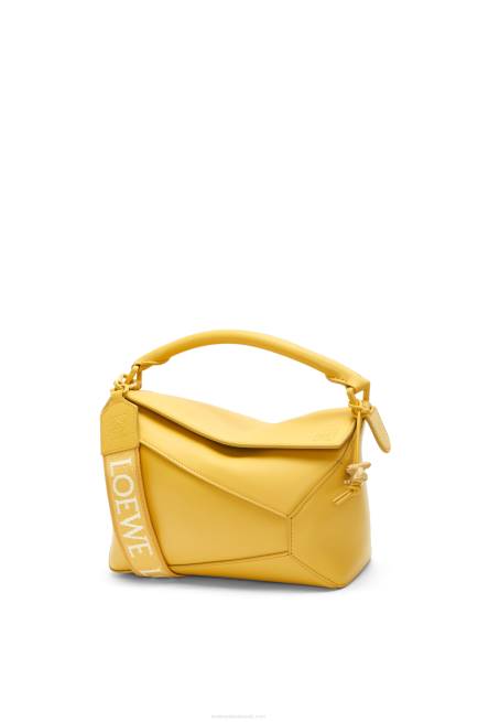 Pale Yellow Glaze