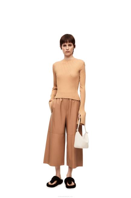 Toffee Cropped trousers in nappa lambskin Loewe 84PR1144 Women