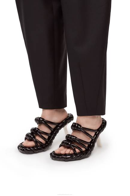 Black/White Petal knot sandal in lambskin Loewe 84PR704 Women